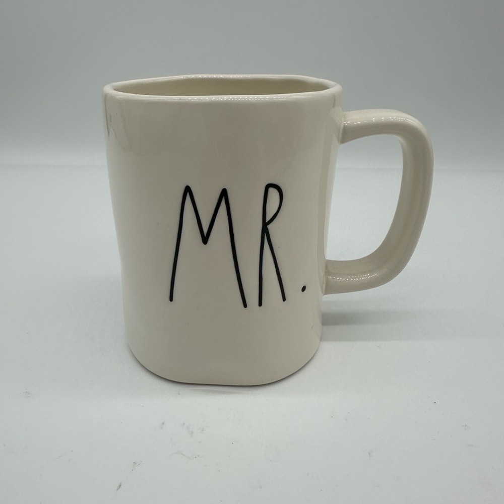 Rae Dunn MR. Ceramic Coffee/ Tea Mug- ❤️Display Only❤️